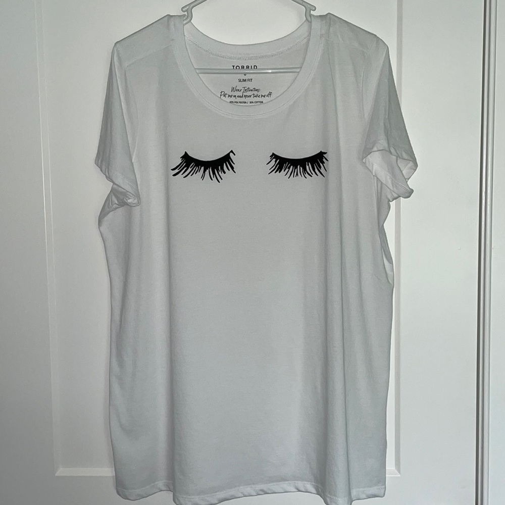 Torrid slim fit T-shirt